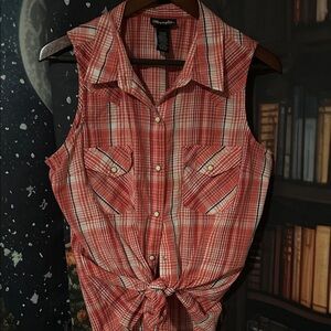Wrangler Retro Plaid Tie-Front Sleeveless Shirt - Red & White